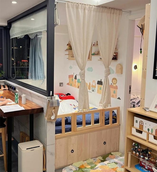 Mẹ liều lĩnh tách đôi bếp làm chỗ ngủ cho con trai 5 tuổi, dân tình lo sốt vó vì một lý do- Ảnh 4.