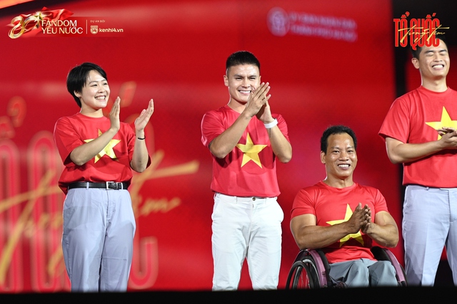 Quang Hải dẫn Chu Thanh Huyền đến dự concert, màn đọ sắc với Ánh Viên đời thực gây sốt!- Ảnh 9.
