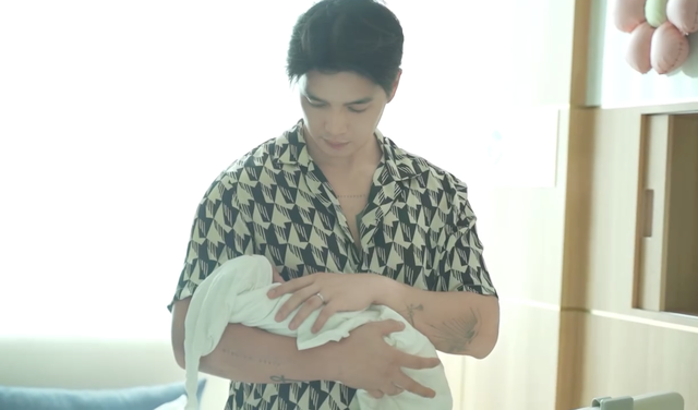 Giật mình với hình ảnh của chồng Ngô Thanh Vân sau khi nhập hội bố bỉm- Ảnh 6.