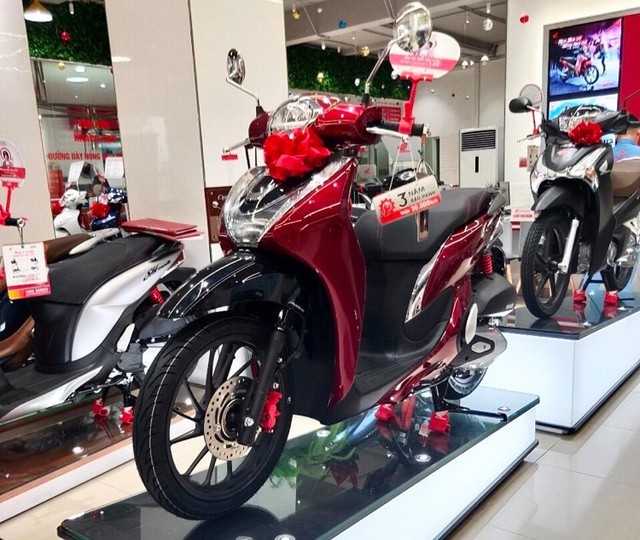 Giá xe máy Honda SH Mode mới nhất tháng 8/2025- Ảnh 1. Giá xe máy Honda SH Mode mới nhất tháng 8/2025- Ảnh 1.