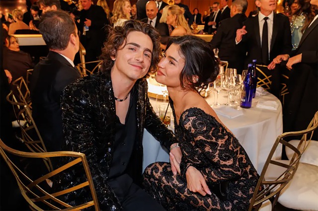 Kylie Jenner tưng bừng giữa tiệc sinh nhật, Timothée Chalamet ở đâu trong lúc rộ tin bị bạn gái chia tay?- Ảnh 8.
