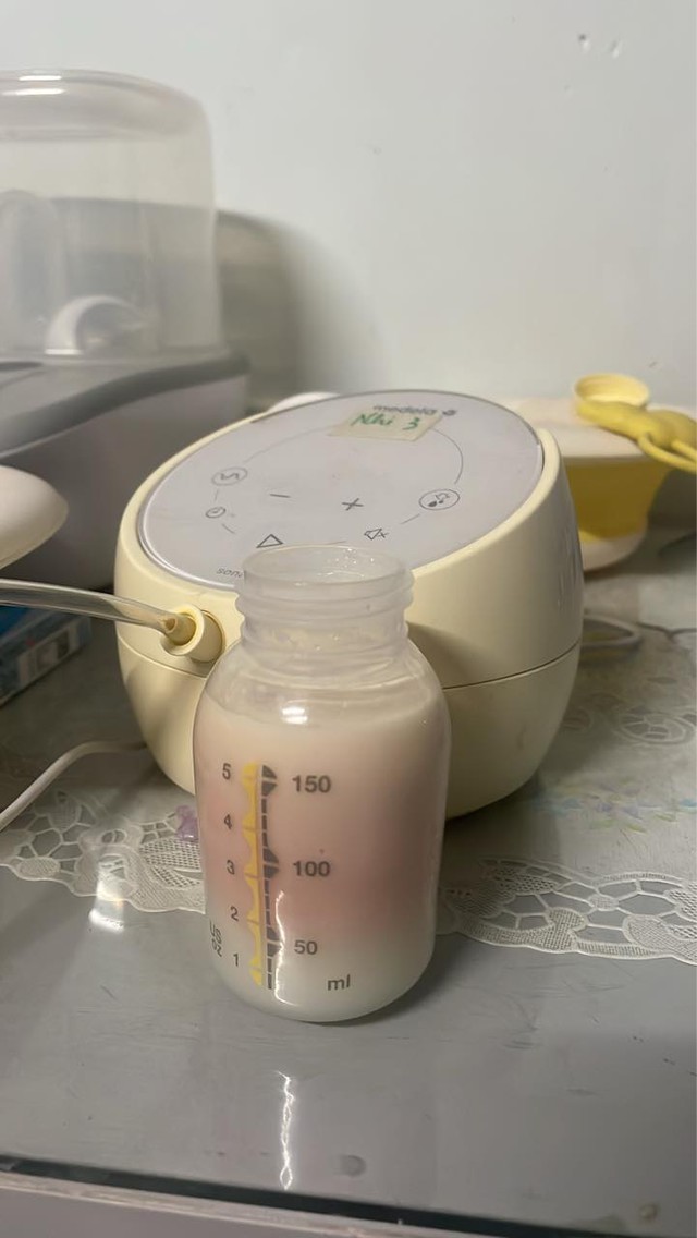 Sự tích "bình sữa dâu": Những hình ảnh nhìn đã thấy đau đớn, vậy mà các mẹ chỉ thấy tiếc của vì phải đổ đi- Ảnh 7.