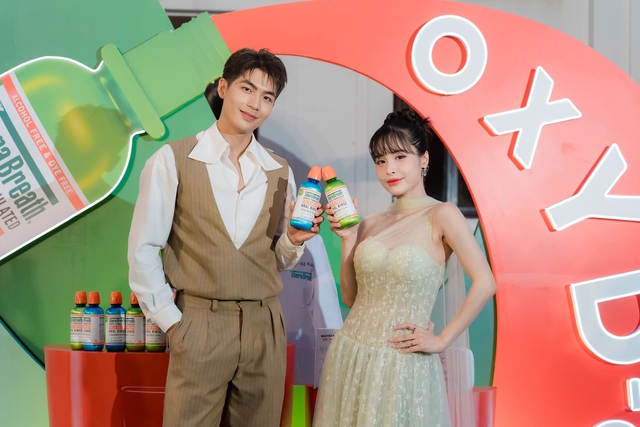 Dòng nước súc miệng được loạt sao đình đám quốc tế và Việt Nam như Ca nương Kiều Anh, Jungkook, Demi Lovato “phát cuồng”- Ảnh 4.