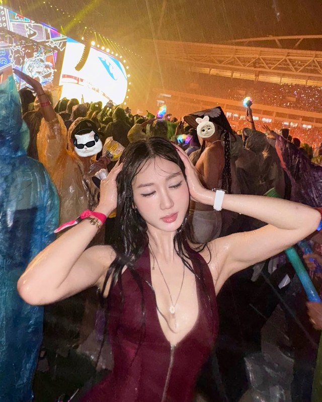 Nữ streamer Mina Young gây xôn xao với hình ảnh Faker- Ảnh 5.