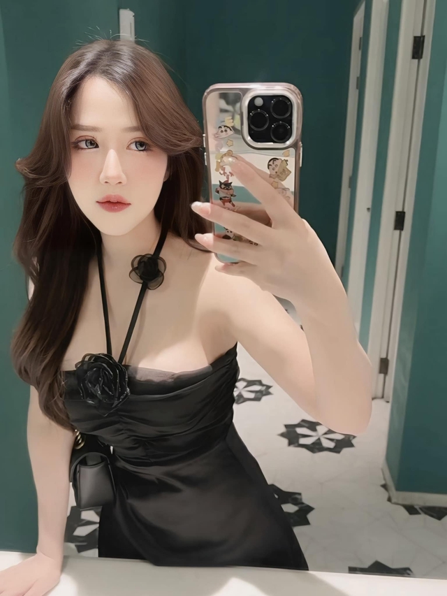"Flex" sự đảm đang bếp núc, nữ game thủ khiến fan nam gật gù: "waifu" trong mơ có thật!- Ảnh 7. "Flex" sự đảm đang bếp núc, nữ game thủ khiến fan nam gật gù: "waifu" trong mơ có thật!- Ảnh 7.