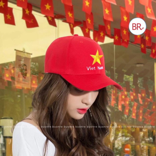 Cờ Tổ quốc, áo in hình sao vàng... "sốt" mọi sàn TMĐT: Chốt đơn là cách nói lời yêu Việt Nam!- Ảnh 26.