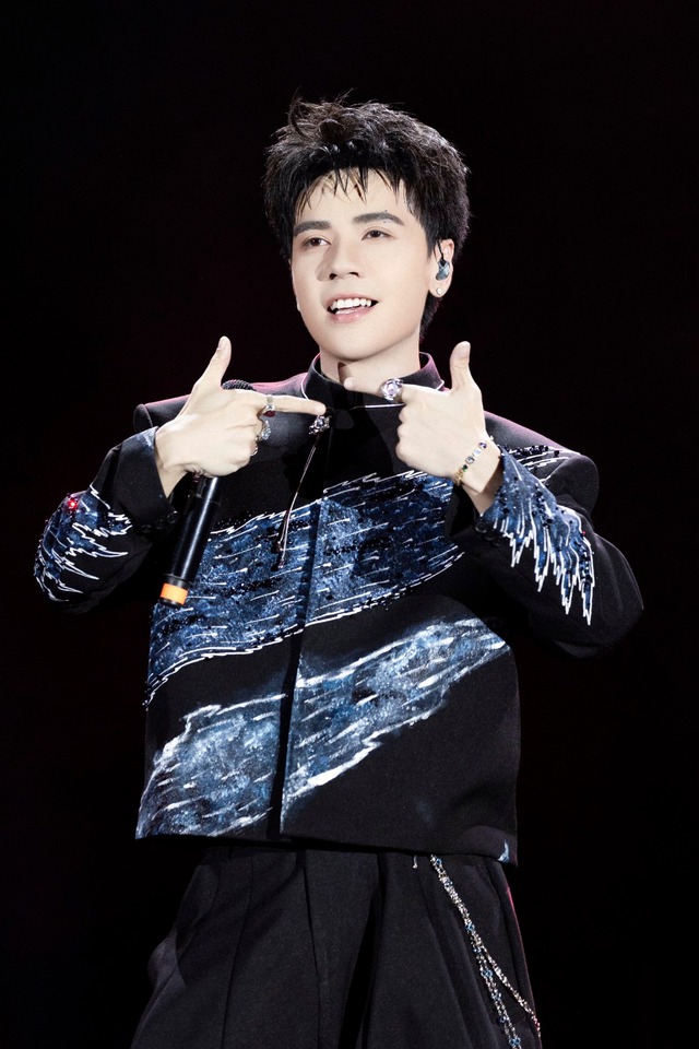 Quang Hùng MasterD là "kim bài miễn tử" hay điểm yếu chí mạng của em trai tại Anh Trai Say Hi?- Ảnh 3.