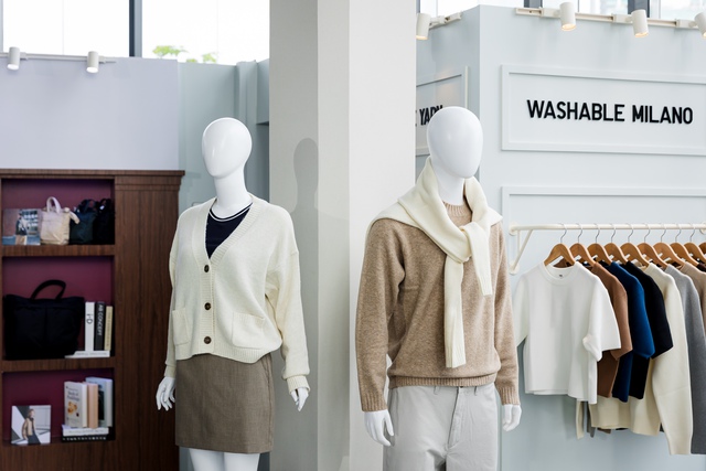 UNIQLO ra mắt BST Thu/Đông 2025: Tìm lại vẻ đẹp kinh điển cùng phong cách hiện đại- Ảnh 2.