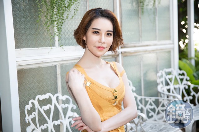 Nữ diễn viên không đánh răng suốt 1 năm (?!): Hứng chịu hậu quả kinh hoàng, lí do gây bất ngờ- Ảnh 1.
