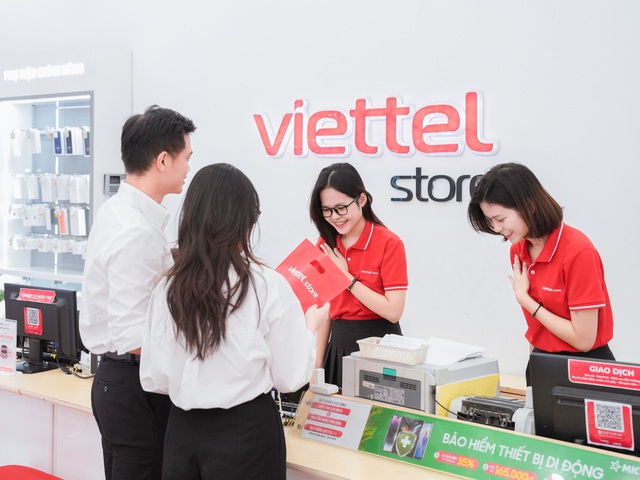 Viettel Store khởi động  chương trình “Tự hào yêu nước” mừng 80 năm Quốc khánh 2/9- Ảnh 5.