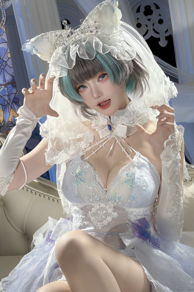Ngất ngây với màn cosplay "nuột nà" của người đẹp Weibo, để lộ cả một chi tiết khiến anh em xao xuyến- Ảnh 7.