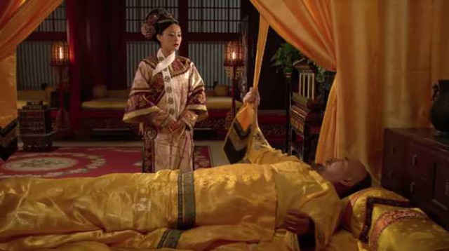 Giải mã bí ẩn: Vì sao vua chúa Trung Hoa ngủ trên chiếc giường hẹp chỉ 1m?- Ảnh 3.