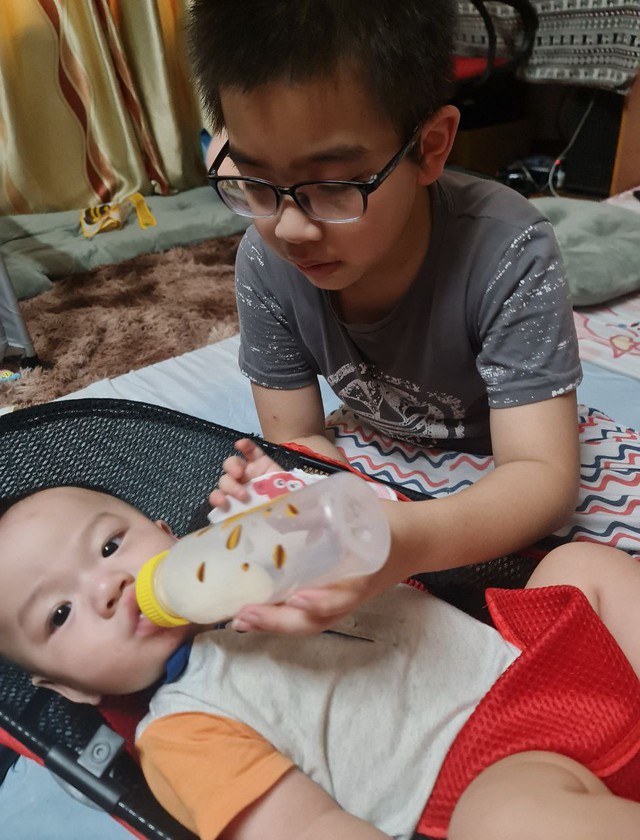Mẹ bỉm 9x và chuyện từ việc "ngại đẻ" đến quyết định đúng đắn nhất đời là đẻ 2 con cách nhau 10 năm- Ảnh 2.