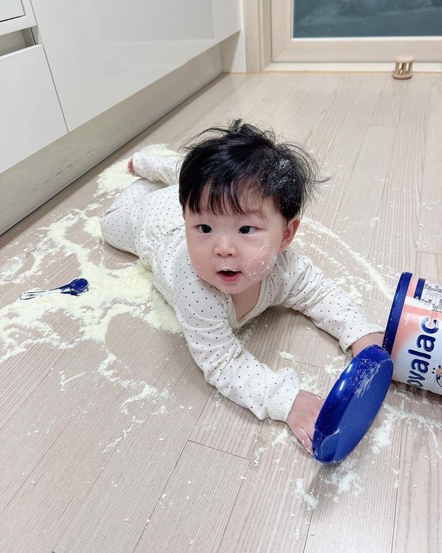 Những hành vi ở trẻ khiến bố mẹ "mệt phờ người" nhưng lại là dấu hiệu cho thấy con rất thông minh, lanh lợi- Ảnh 2.