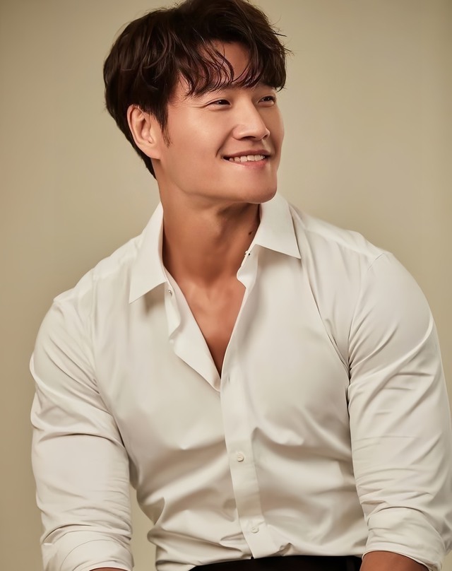 Hot nhất sáng thứ 2: "Thánh ế Running Man" tuyên bố tháng 10 cưới, cả MXH đổ xô truy tìm danh tính cô dâu- Ảnh 1.