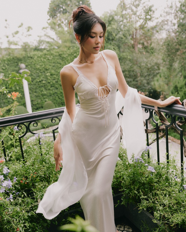 Thảo Nhi Lê tố cáo váy thiết kế của mình bị đạo nhái, sự tình thế nào mà không được bênh?- Ảnh 1. Thảo Nhi Lê tố cáo váy thiết kế của mình bị đạo nhái, sự tình thế nào mà không được bênh?- Ảnh 1.