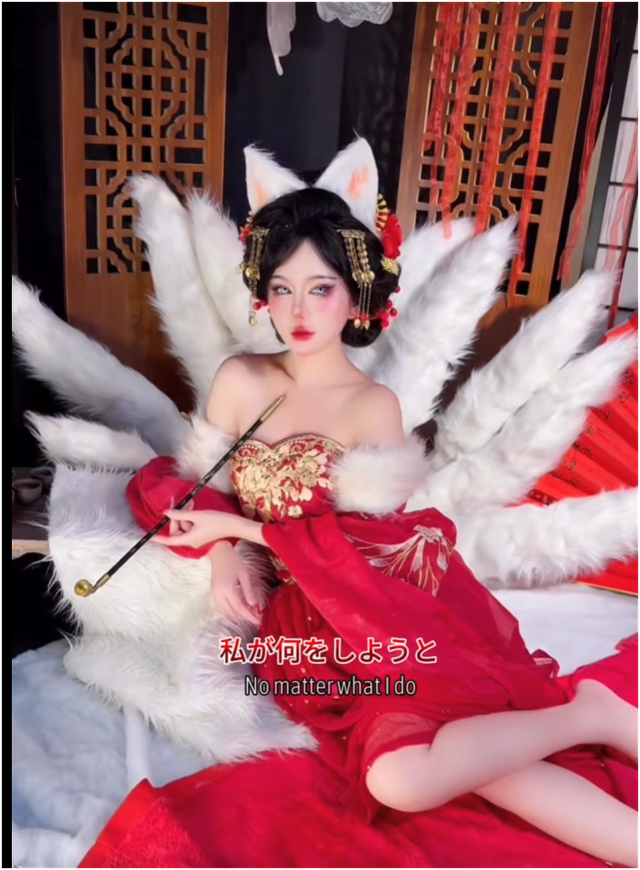 Hóa cáo phiên bản "promax", màn cosplay Ahri đỉnh cao, nhan sắc "khuynh đảo" ai cũng phải trầm trồ khen ngợi- Ảnh 8.