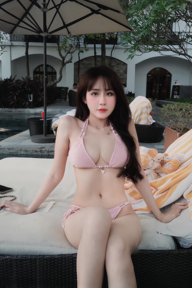 "Thánh nữ" bida sở hữu nhan sắc gây mê, làm "content" chất phát ngất!- Ảnh 5. "Thánh nữ" bida sở hữu nhan sắc gây mê, làm "content" chất phát ngất!- Ảnh 5.