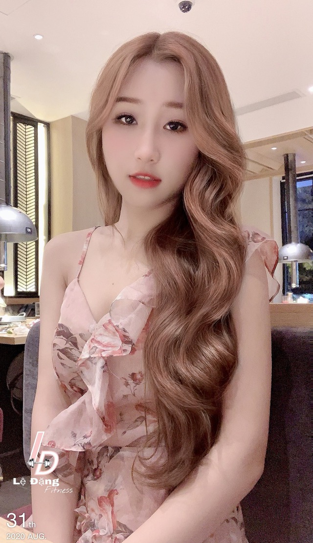 "Bỏng mắt" với loạt ảnh đời thường của hot gymer 1,4 triệu fan, dân mạng phát "sốt" với số đo 3 vòng chuẩn chỉnh- Ảnh 5.