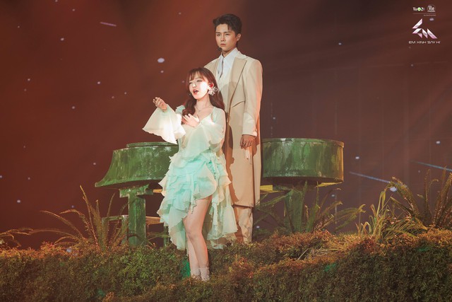Tăng Duy Tân bị "tóm" về ra mắt nhà Bích Phương, đám cưới chắc không còn xa?- Ảnh 4.