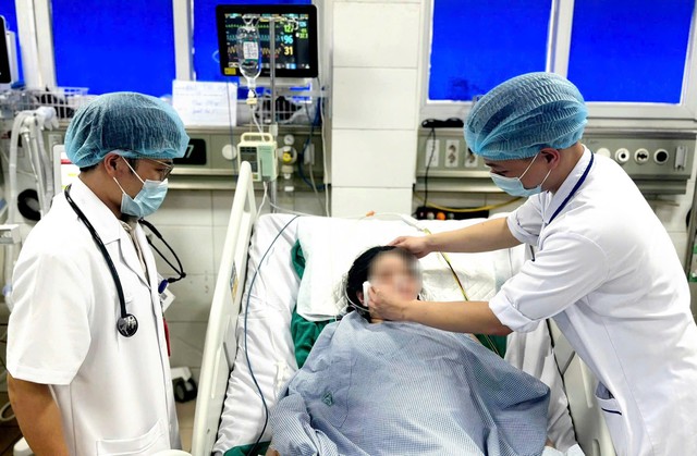 11 năm chờ đợi và kỳ tích ở tuần thai 31: Câu chuyện của mẹ bầu IVF mắc bạo bệnh- Ảnh 1. 11 năm chờ đợi và kỳ tích ở tuần thai 31: Câu chuyện của mẹ bầu IVF mắc bạo bệnh- Ảnh 1.