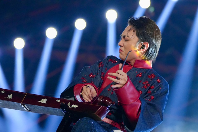 8Wonder 2025: DPR IAN nói “Anh yêu tất cả các em”, tlinh cùng J Balvin tạo nên khoảnh khắc lịch sử- Ảnh 5.