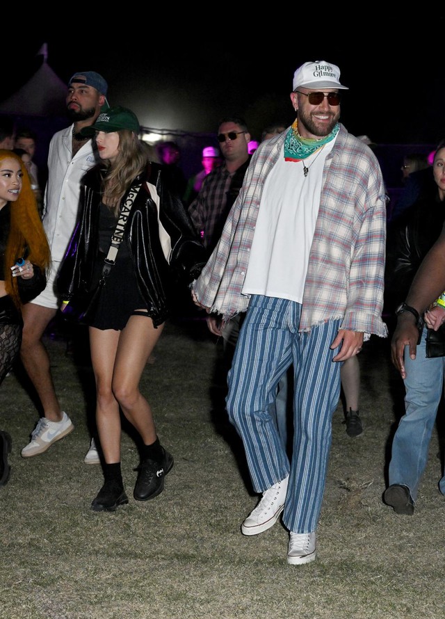 Ảnh: Toàn bộ dòng thời gian hẹn hò lãng mạn của Taylor Swift và Travis Kelce trước màn đính hôn bùng nổ cõi mạng- Ảnh 28.