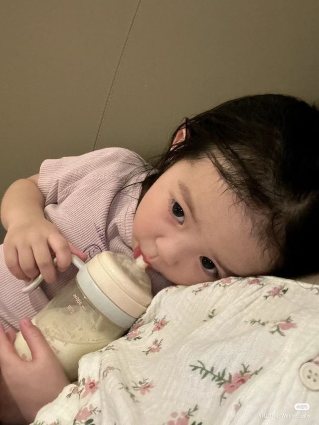 Đừng quá trào lưu, “êm ví” và “hợp miệng con” mới là điều kiện lý tưởng để có một em bé thật TRỘM VÍA!- Ảnh 1.