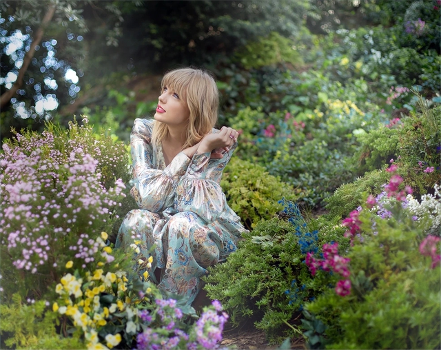 Màn cầu hôn Travis Kelce dành cho Taylor Swift đã được tiên tri từ 20 năm trước?- Ảnh 9.