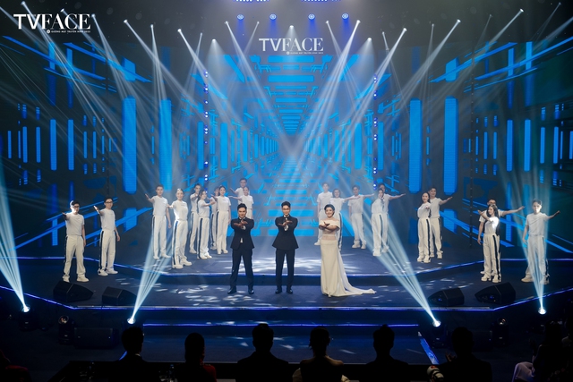 The TVFACE 2025: Thi MC nhưng vibe hoa hậu - nam vương, vừa đẹp vừa tài năng, ai xem cũng mê!- Ảnh 3.