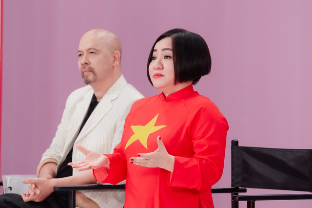 NTK Đức Hùng ngồi ghế Giám khảo khách mời tập đặc biệt Vietnam’s Next Top Model kỷ niệm Quốc khánh 2/9- Ảnh 1.