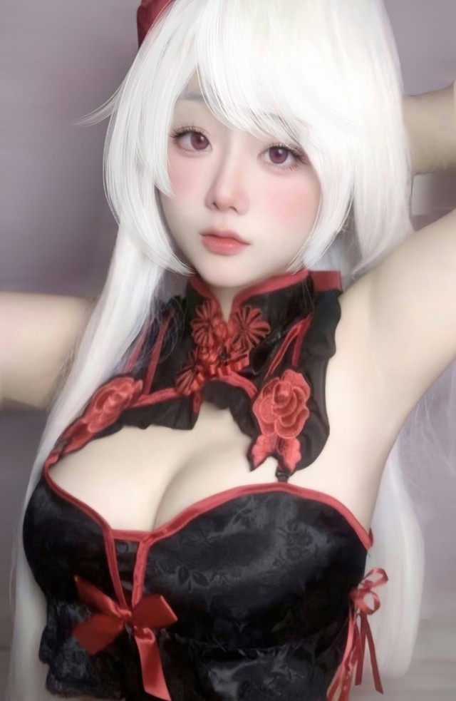 "Top 1 làng cosplay" cảnh báo bị mạo danh, tuyên bố một câu chắc nịch về hình thể- Ảnh 2. "Top 1 làng cosplay" cảnh báo bị mạo danh, tuyên bố một câu chắc nịch về hình thể- Ảnh 2.
