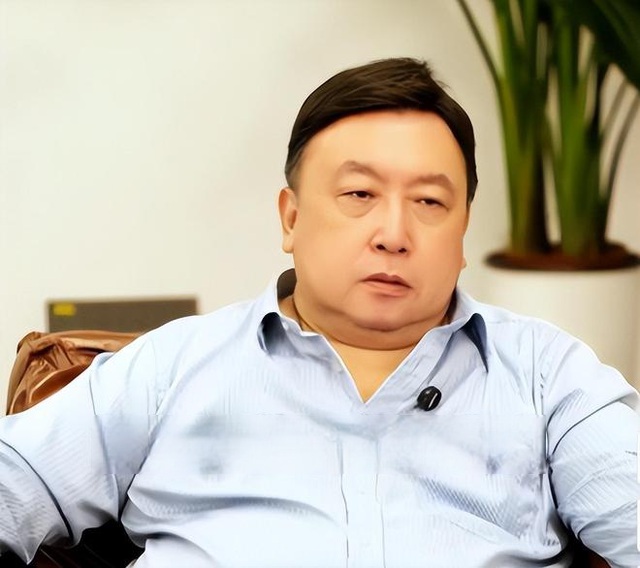 “Tứ đại mỹ nhân” cũng bị chê: Lâm Thanh Hà có tướng đàn ông, Lý Gia Hân quá nhiều khuyết điểm - Ảnh 1. “Tứ đại mỹ nhân” cũng bị chê: Lâm Thanh Hà có tướng đàn ông, Lý Gia Hân quá nhiều khuyết điểm - Ảnh 1.