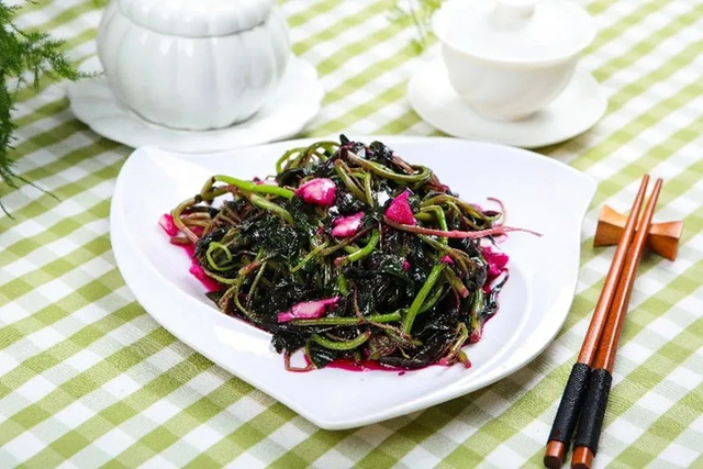Việt Nam có "rau trường thọ" giàu canxi, giúp giảm cân, bổ não, thanh nhiệt và bảo vệ mắt, mùa hè càng nên ăn nhiều- Ảnh 1.