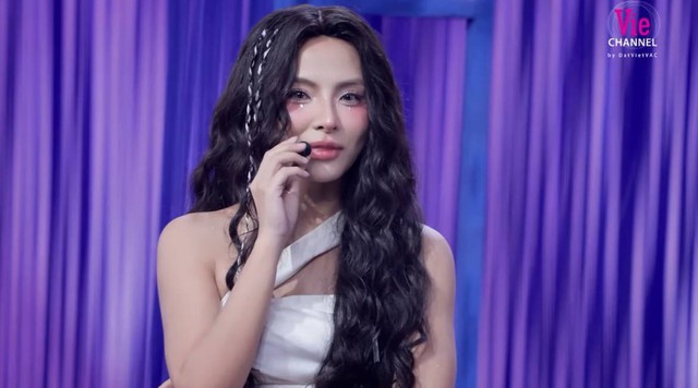 Em Xinh LyHan bị bạn sống chung nhà "bóc" tính cách thật- Ảnh 2. Em Xinh LyHan bị bạn sống chung nhà "bóc" tính cách thật- Ảnh 2.