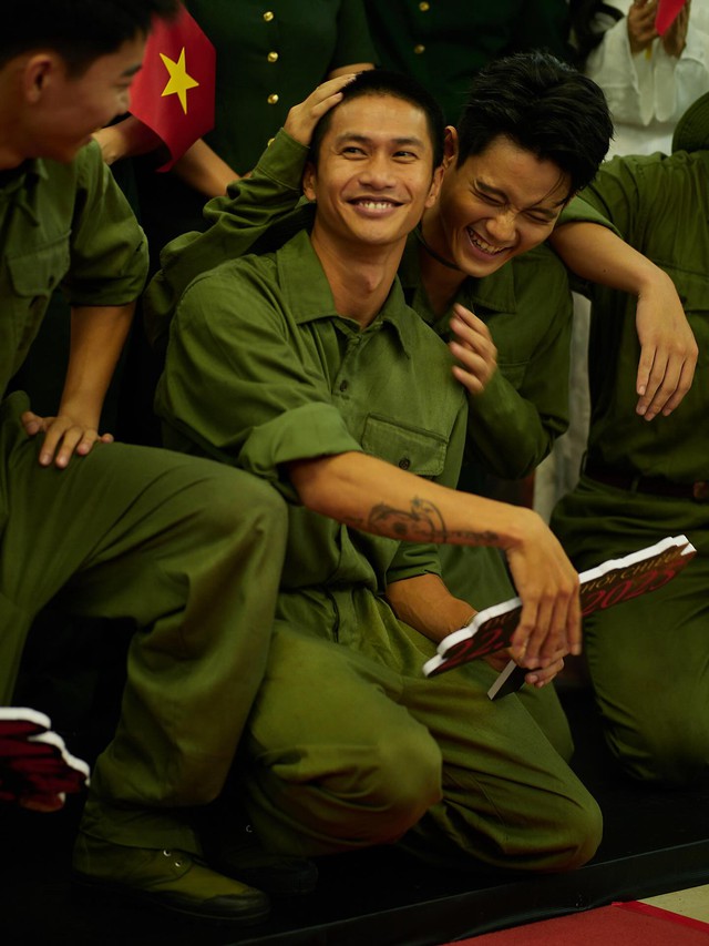 Top nhạc trẻ yêu nước hay nhất: Tuyển tập “đỉnh lưu” SOOBIN - Bích Phương - tlinh, 1 ca khúc không nghe phí cả đời!- Ảnh 1.