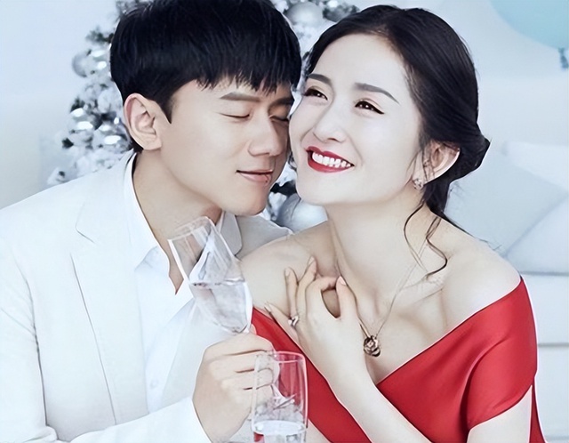 F4 keo kiệt nhất showbiz: Nam thần hạng A "tủn mủn" với vợ từng đồng, có người chuyên “đào mỏ” bạn gái- Ảnh 4.