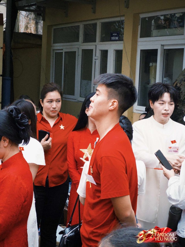 Duy Mạnh: "Vinh dự khi được biểu diễn tại Quảng trường Ba Đình ngày 2/9, cảm nhận sâu sắc tình yêu nước và trách nhiệm"- Ảnh 5.