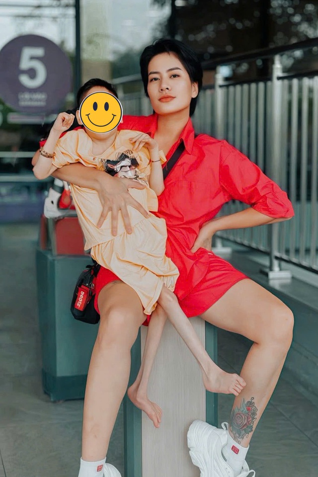 Con gái nữ diễn viên Vbiz bị bại não: Nhiễm khuẩn từ trong bụng mẹ, 14 tuổi như bé sơ sinh- Ảnh 5.