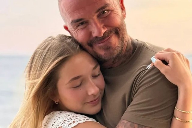 Tiểu thư Harper nhà Beckham càng lớn càng phổng phao, "trổ nét" thiếu nữ xinh đẹp thế này!- Ảnh 4.