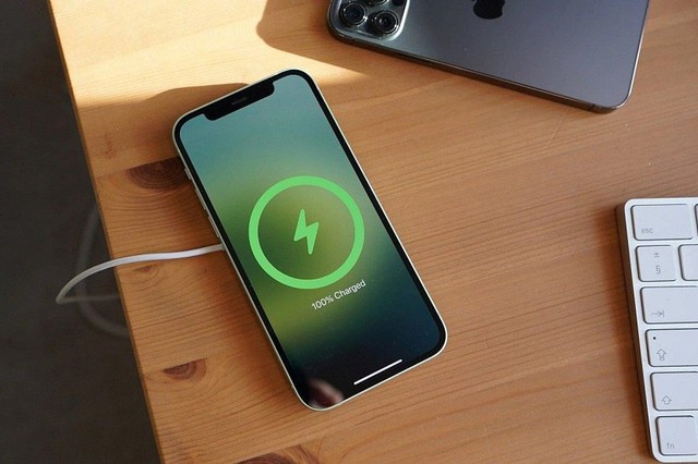 Một tính năng trên iPhone tăng tuổi thọ pin mà ít ai để ý, muốn pin bền nên bật lên ngay- Ảnh 2.