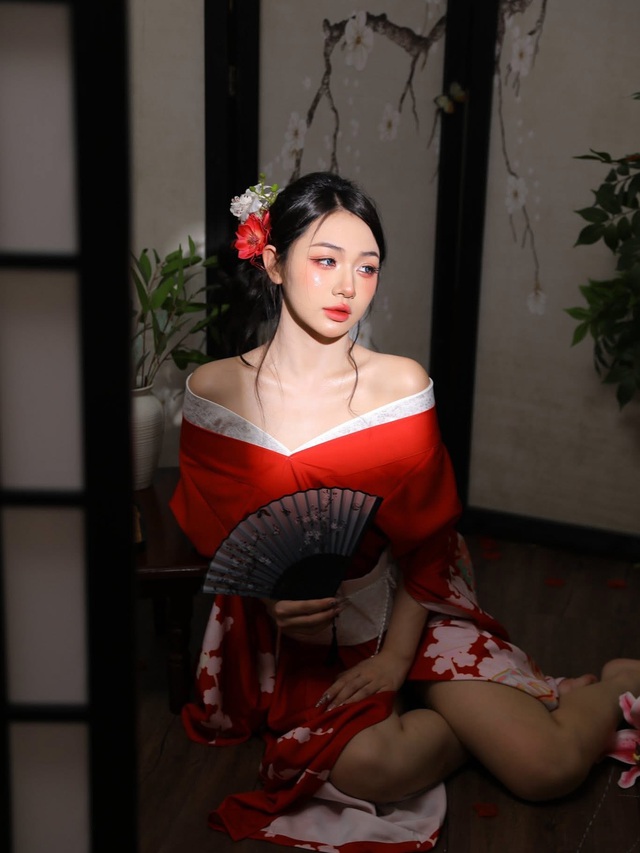 Màn thử vai gái Nhật của Trần Hà Linh, fan nam vội gọi "vịu ơ"- Ảnh 5.
