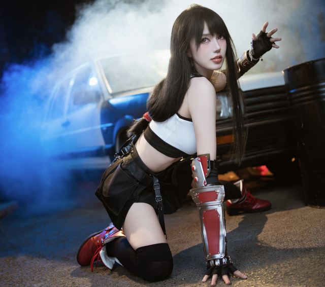 Hé lộ loạt ảnh đời thường "đốn tim" của cô nàng cosplay Tifa đang gây "bão mạng"- Ảnh 3.