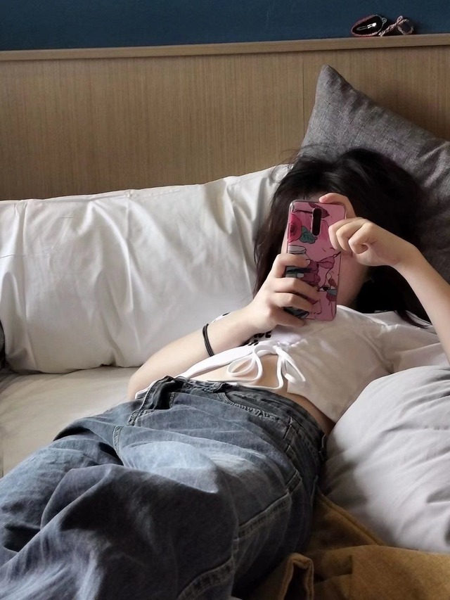 Giỏ hàng online còn 3 món này thì lương có đồng nào hết sạch đồng đó, không bao giờ dư- Ảnh 2.