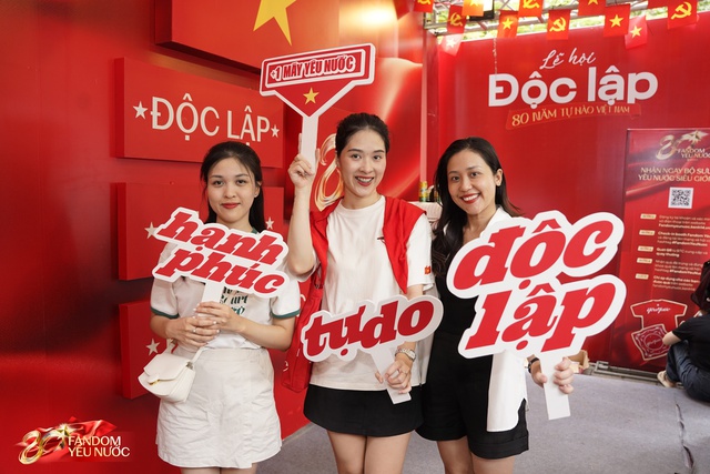 Lên "full giáp" Yêu Nước đến concert Quốc gia ngay bây giờ, 80 năm có 1 lần phải thế!- Ảnh 4.