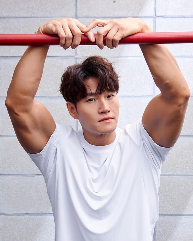 Kim Jong Kook hé lộ về vợ sắp cưới, có 1 điểm không hiểu tại sao có thể hòa hợp?- Ảnh 3.