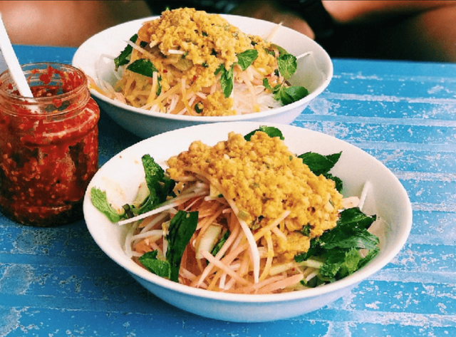 Đặc sản độc nhất vô nhị ở miền Tây: Hiếm người biết từ "kèn" trong món bún nổi tiếng này nghĩa là gì?- Ảnh 1.