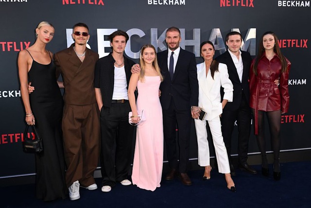 Victoria Beckham dát kim cương đẳng cấp trong phim tài liệu, lý do con cả bất hiếu vẫn xuất hiện dù 'cạch mặt' gia đình- Ảnh 2.