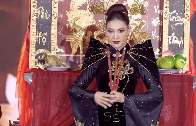Miss Grand Vietnam gây tranh cãi vì mang bàn thờ gia tiên lên sân khấu, Tiểu Vy cũng dính "sóng gió" vì lý do này?- Ảnh 2.