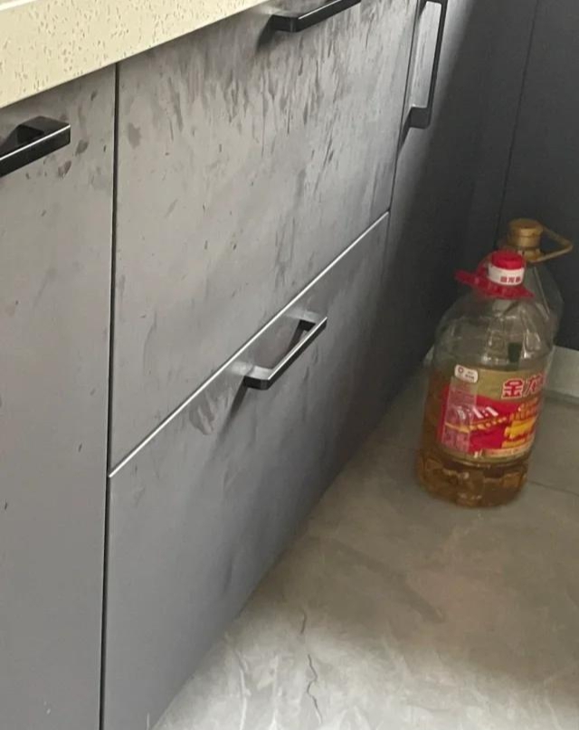 Khuyên thật 5 thiết kế này đừng dại mà làm, kẻo cả đời sống trong "địa ngục" lau chùi- Ảnh 3.